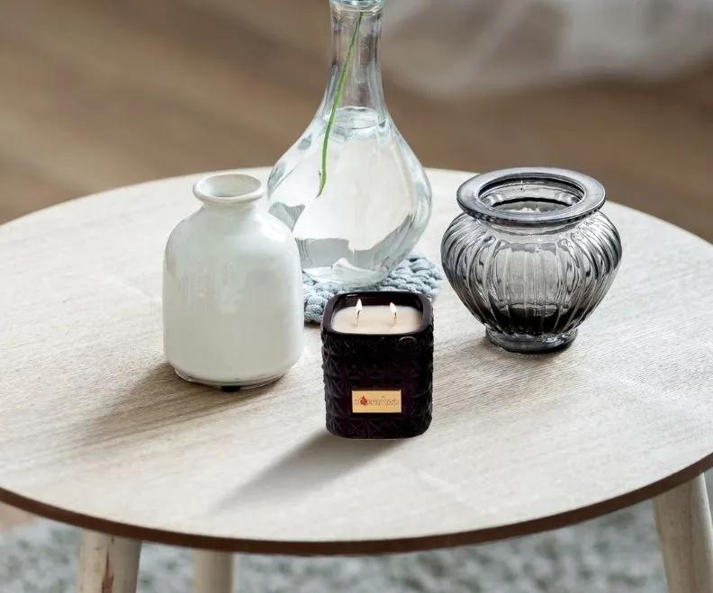 Scentaro, Lüks Mumlar, Yüksek Kaliteli Mumlar, El Yapımı Mumlar, Özel Tasarım Mumlar, Aromaterapi Mumları, Doğal Mumlar, Vegan Mumlar, Lüks Hediye Mumlar, Soya Mumları, Çevre Dostu Mumlar, Sınırlı Üretim Mumlar, Enerji Veren Mumlar, Ev Dekorasyon Mumları, Üst Segment Mumlar, Lüks Yaşam Stili Mumları